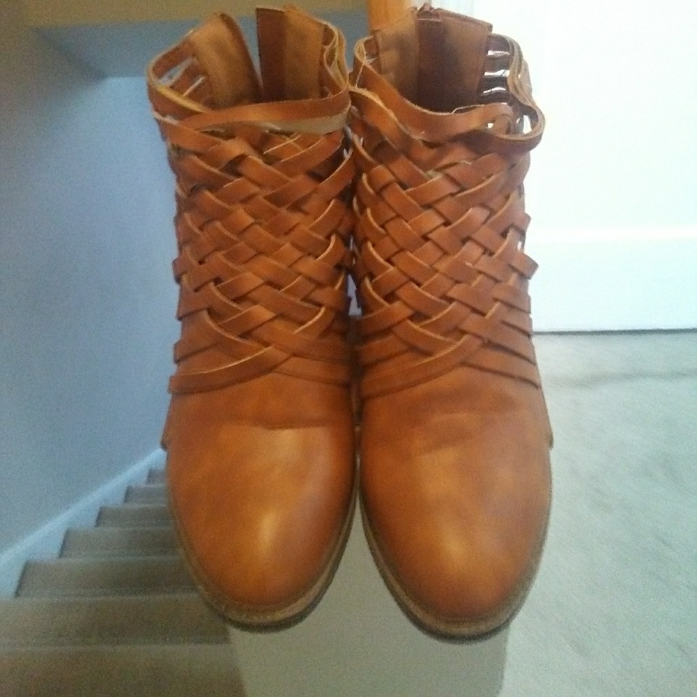 Size 10 Woman's boots